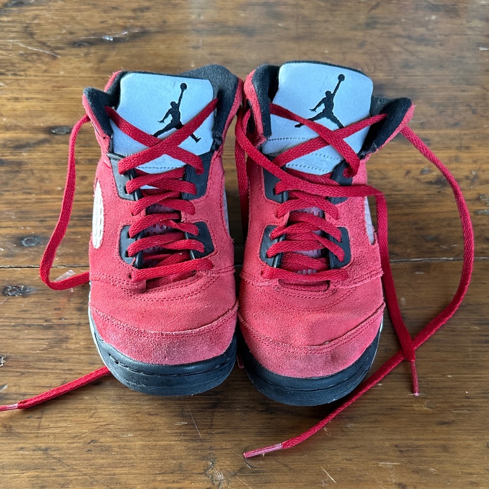 Jordan Kids Red and Black Sneakers